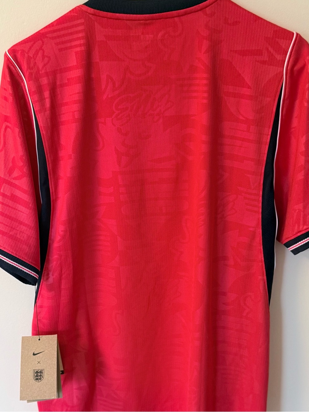 Nike England Soccer jersey 2026 World Cup (NEW, W/ Tags) - Picture 2 of 16